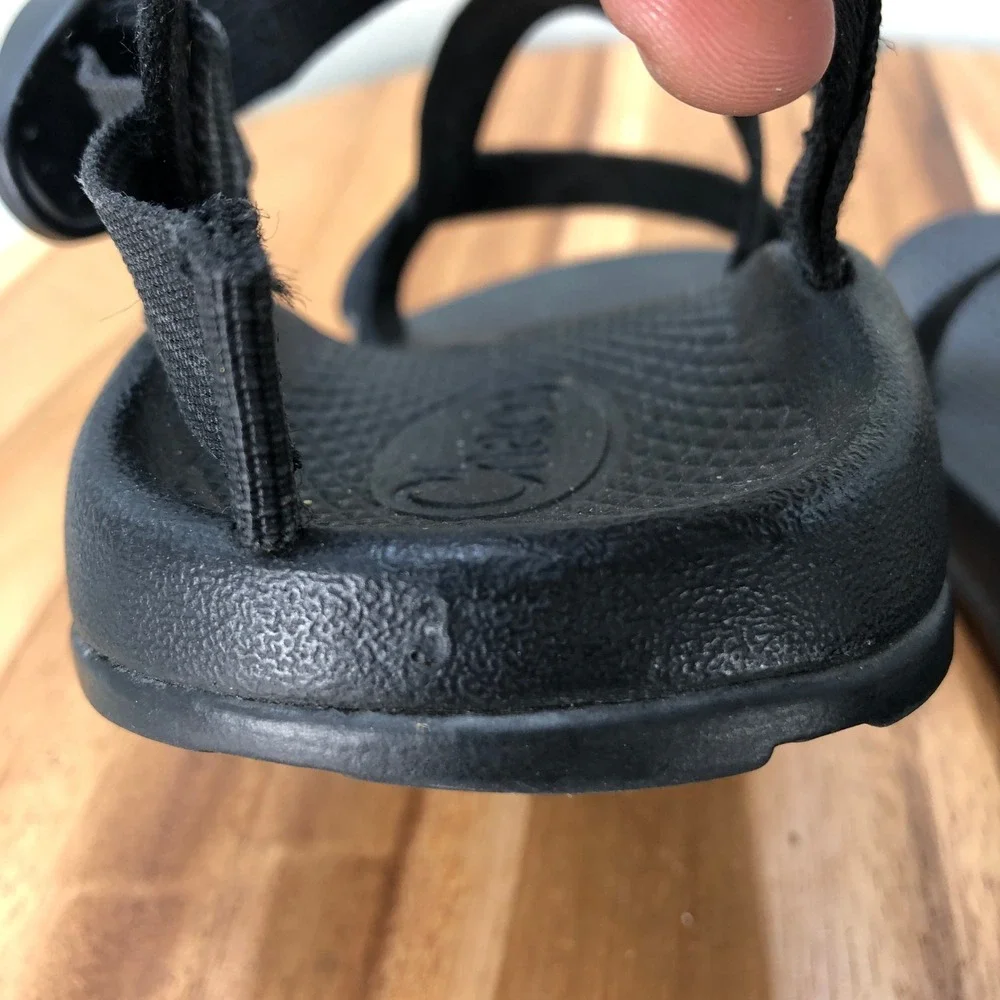 Chaco Z Cloud Sandals Black Adjustable Straps Sport Outdoor Walking Youth Size 3
